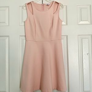 Adorable peach colored summer dress